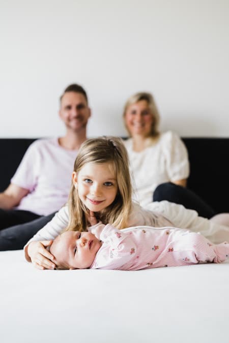 Familie mit zwei Kindern